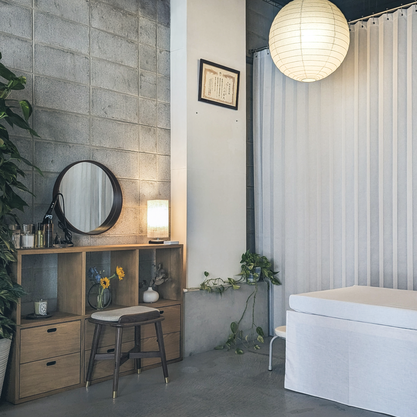 京都・河原町のヘッドスパ専門店「えがおのまんま」祇園四条店の施術室写真