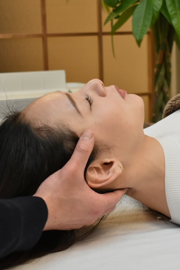 京都のヘッドスパ専門店「えがおのまんま」の出張マッサージ